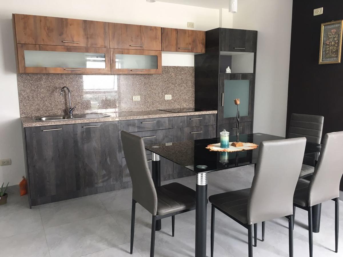 فندق جواياكيلفي  Residencia Bellavista المظهر الخارجي الصورة